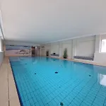 Terrassenhaus, 66 *