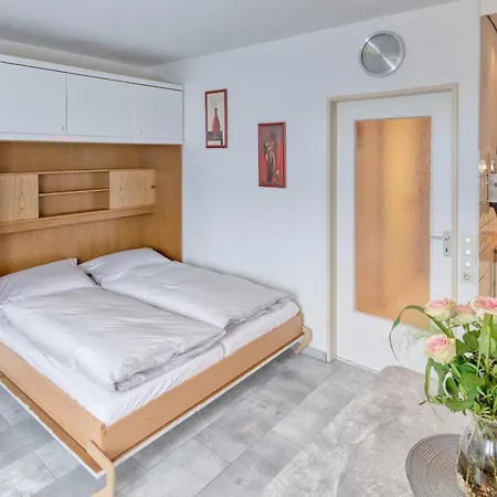 Apartment Terrassenhaus, 66 *